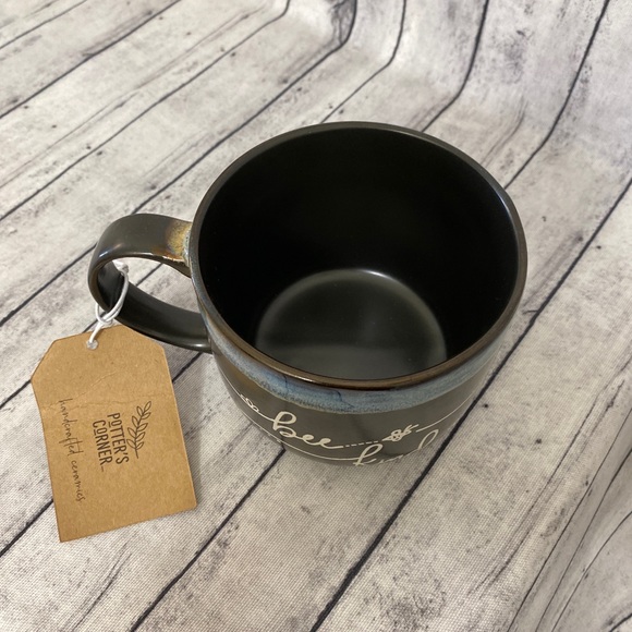 NEW! BEE KIND COFFEE MUG SOUP MUG- EMBOSSED LETTERING! - Picture 3 of 6